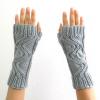 Swirl Cable Mitts